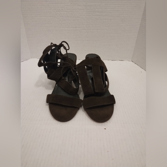 Shoe dazzle women's size US 8.5 BROWN Gladiator sandals with lace up str… - Picture 3 of 10